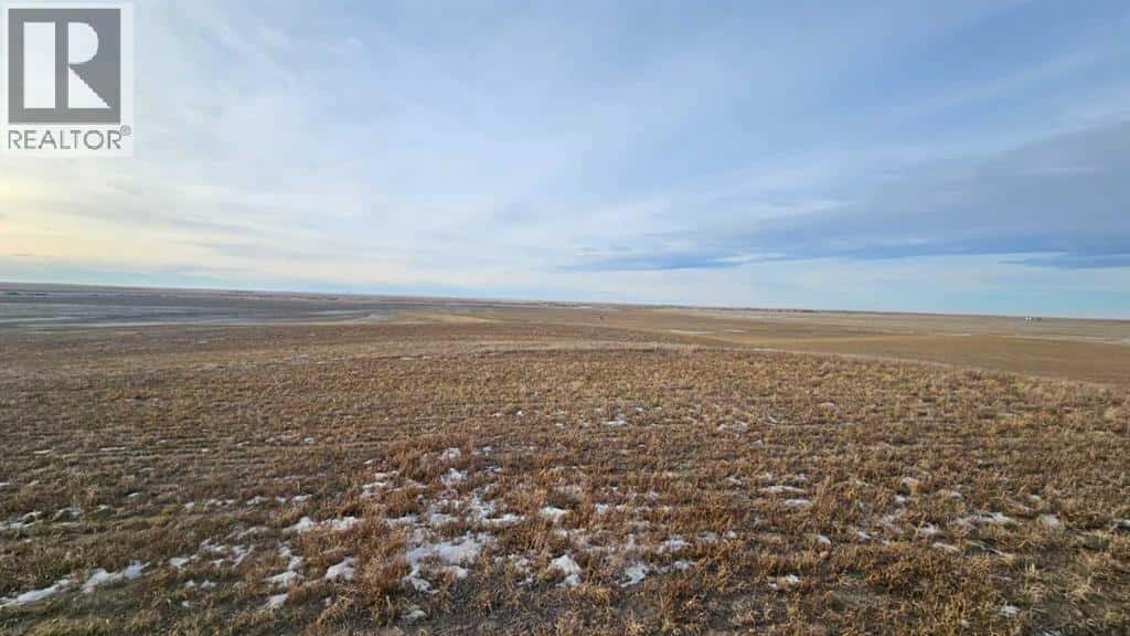 NW-13-3-13-W4 — Rural Warner No. 5, County of, Alberta - Photo 2 of 14