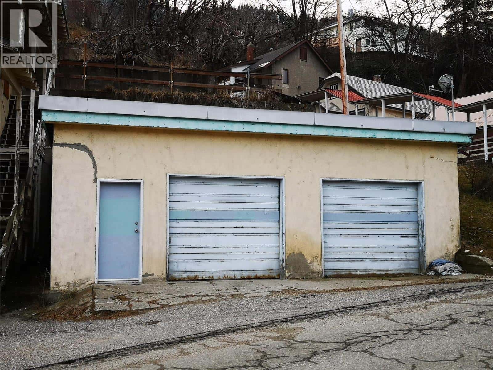 920 Glover Road — Trail, British Columbia - Photo 4 of 27