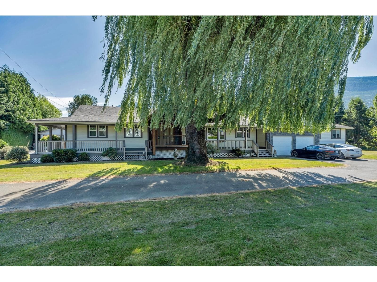 3850 BOUNDARY ROAD, Yarrow — Yarrow, British Columbia - Main photo