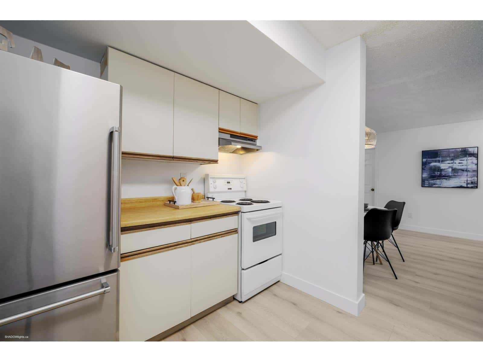 15 45915 CHEAM AVENUE, Chilliwack Downtown — Chilliwack, British Columbia - Photo 2 of 23