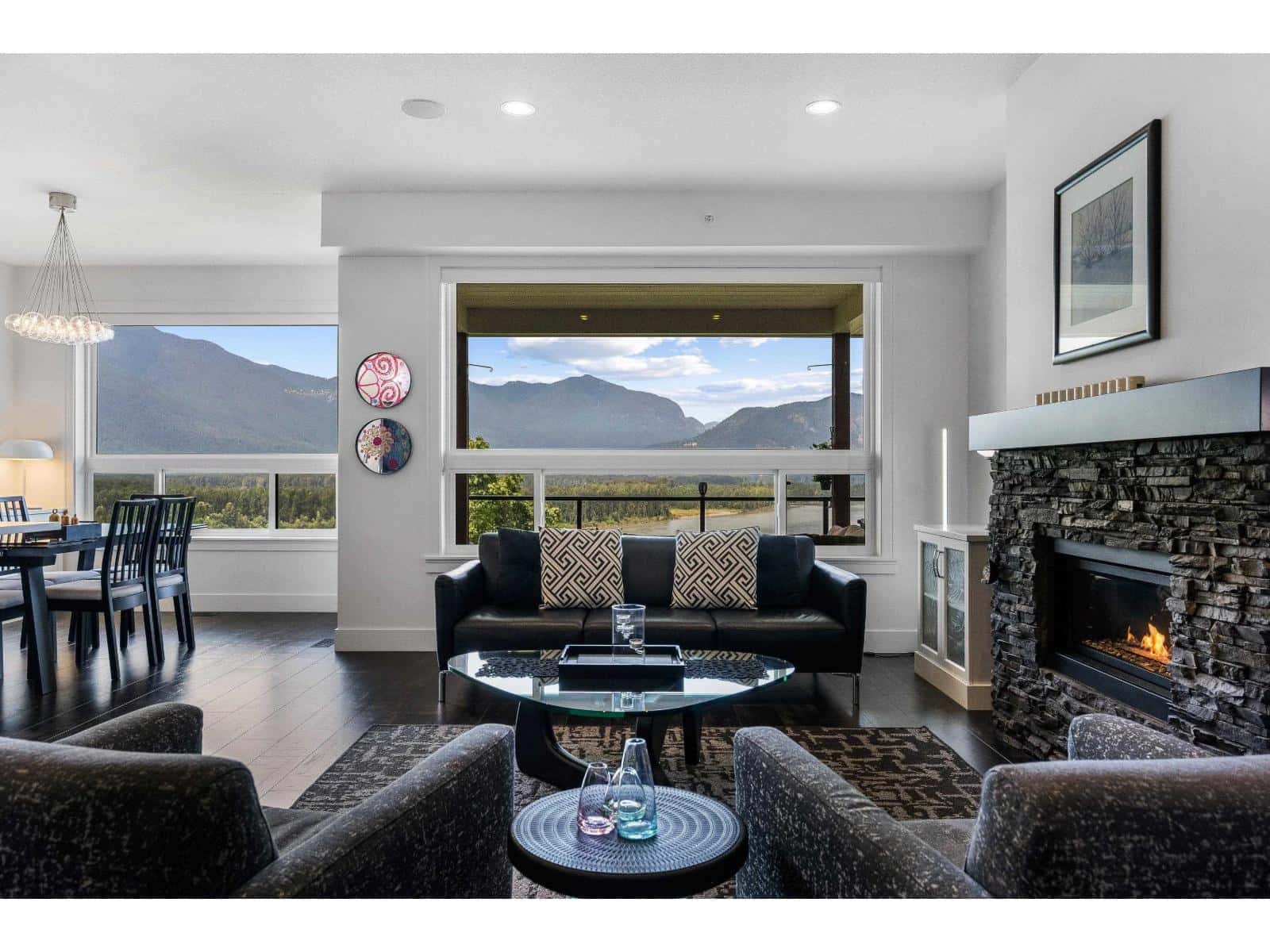 60 43685 CHILLIWACK MOUNTAIN ROAD, Chilliwack Mountain — Chilliwack, British Columbia - Photo 2 of 40