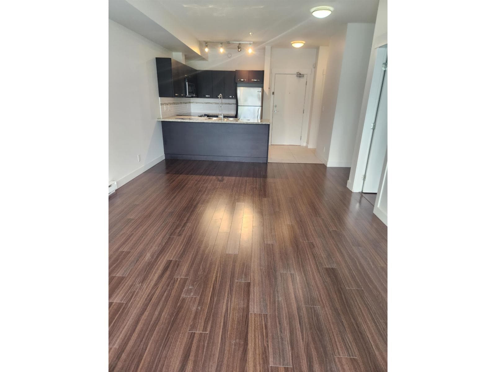 304 1975 MCCALLUM ROAD — Abbotsford, British Columbia - Main photo