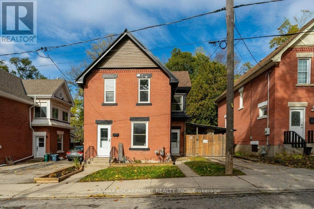 6 GLANVILLE AVENUE - Main photo, Brantford, Ontario