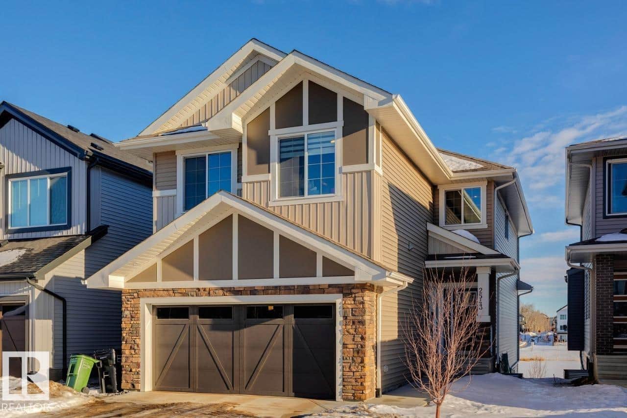 2543 208 ST NW - Photo 3 of 44, Edmonton, Alberta