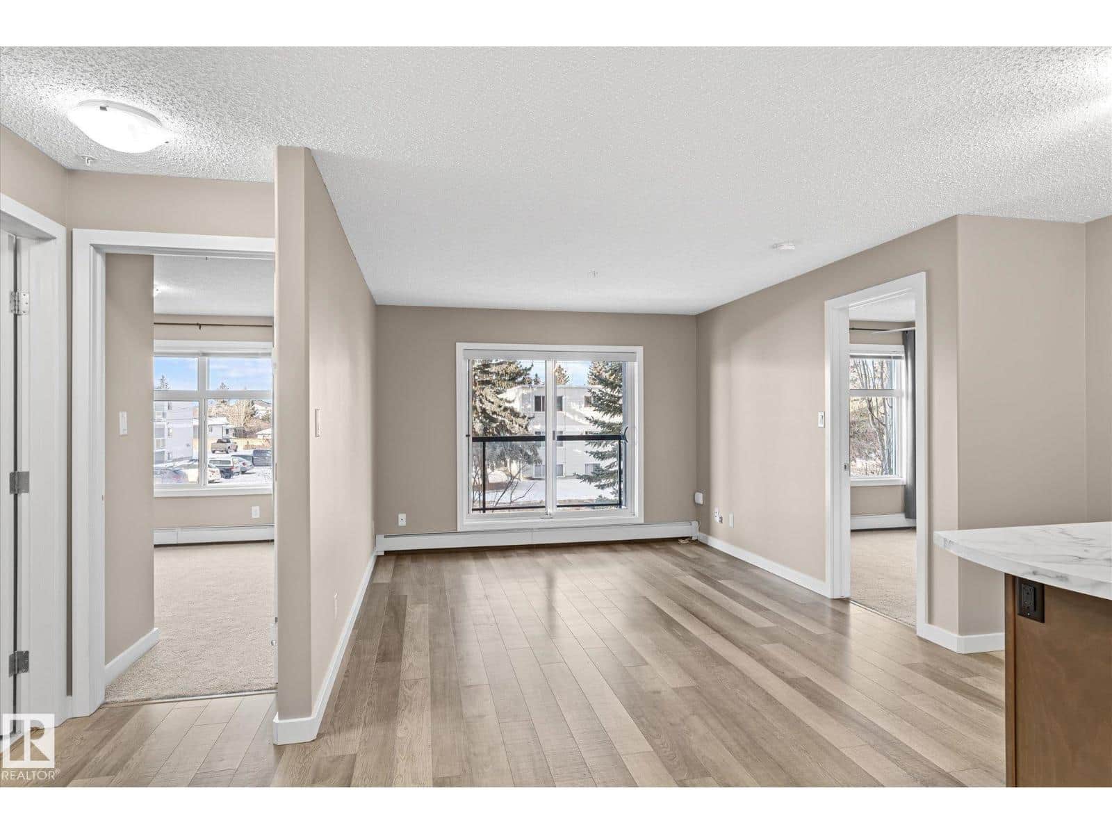 #257 7805 71 ST NW - Photo 4 of 44, Edmonton, Alberta