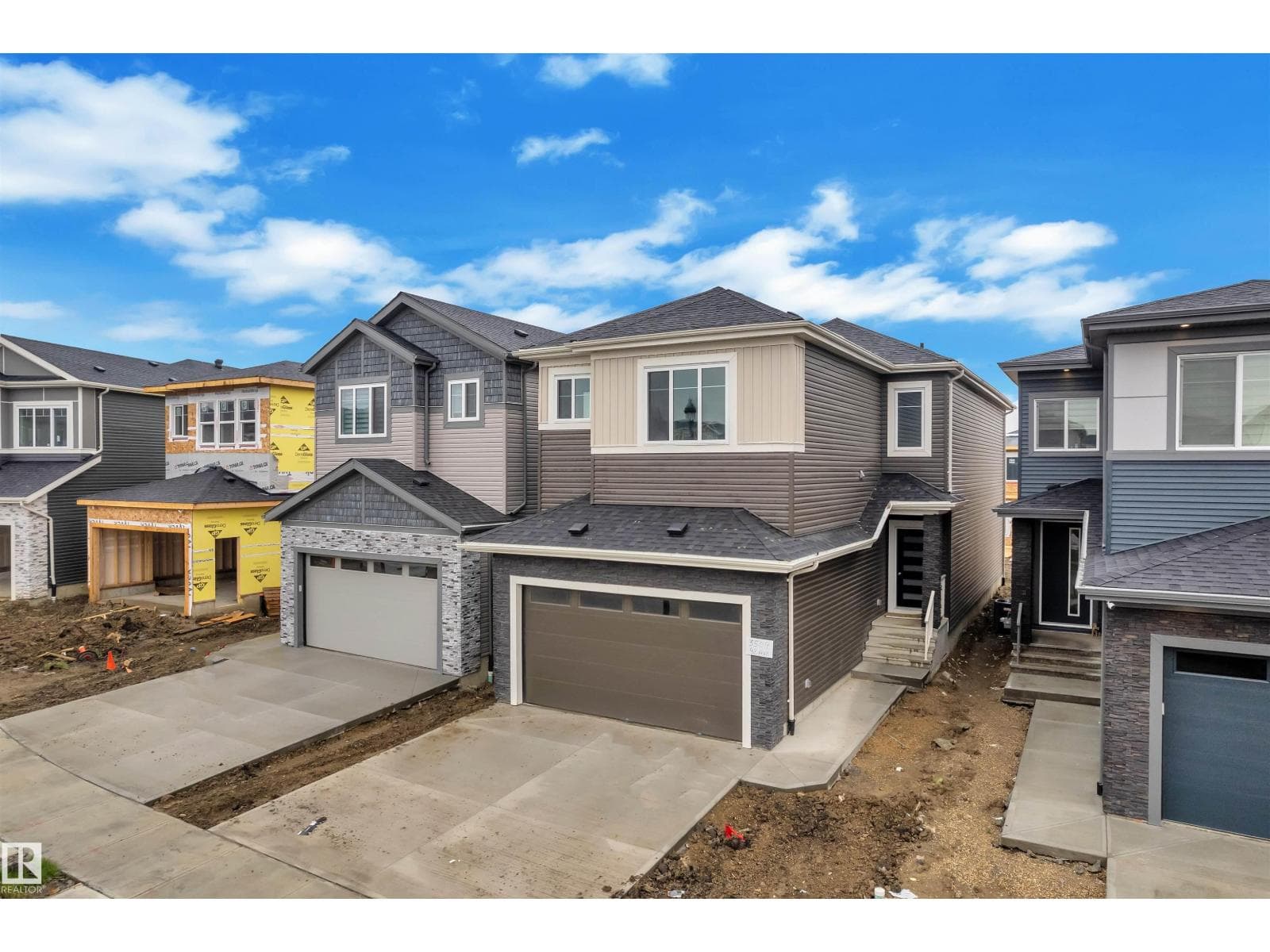 22827 80 AV NW - Main photo, Edmonton, Alberta