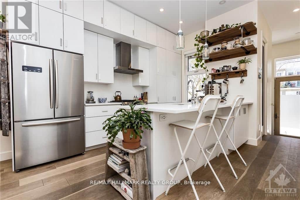103B STIRLING AVENUE - Photo 3 of 30, Ottawa, Ontario