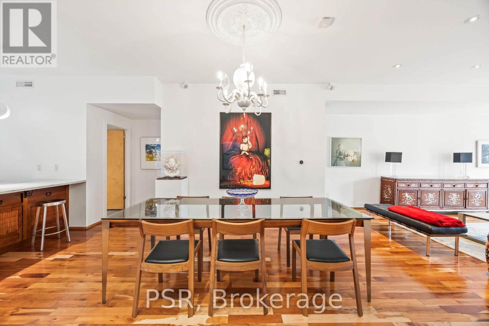 2068A DUNDAS STREET W - Photo 2 of 40, Toronto (Roncesvalles), Ontario