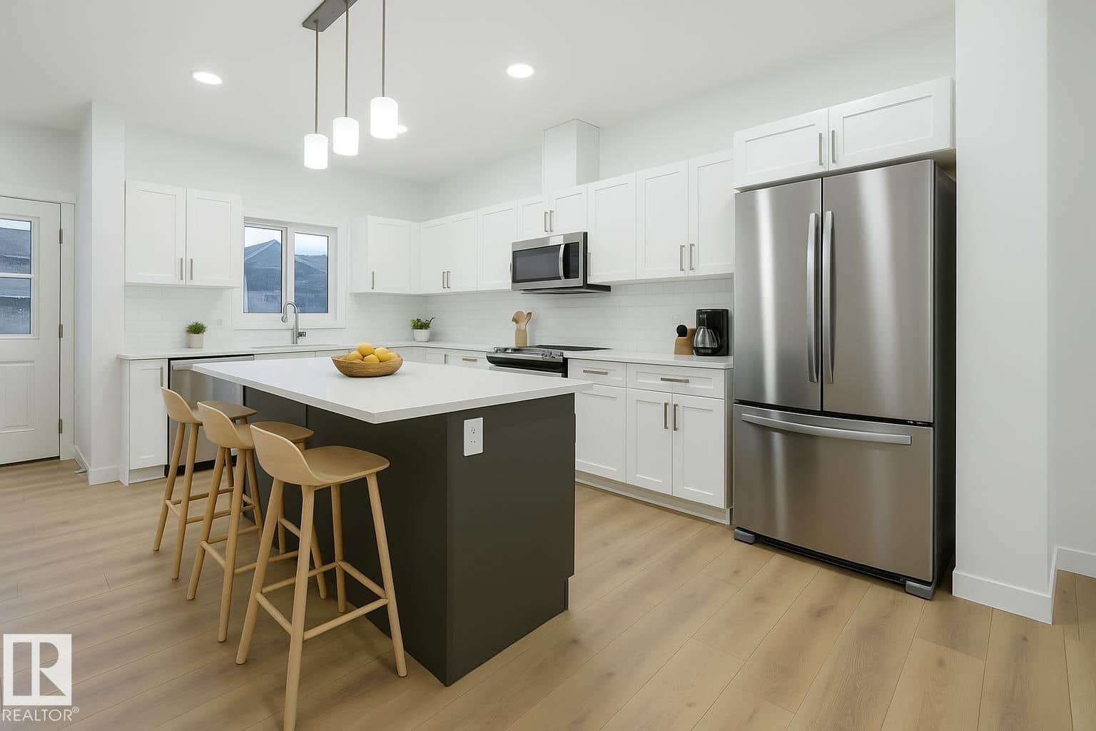 1296 KESWICK DR SW - Photo 5 of 8, Edmonton, Alberta