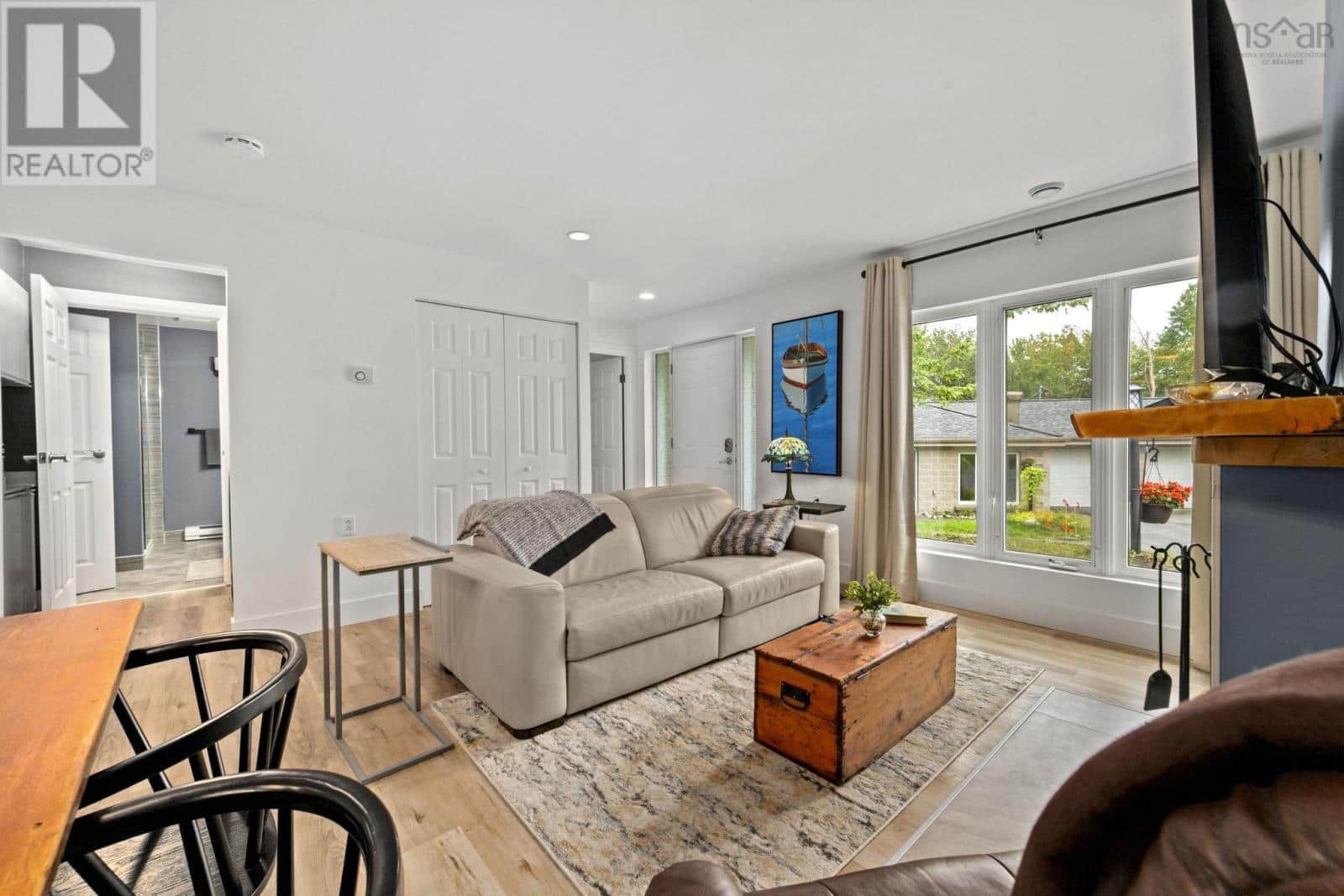 31-33 Birch Grove - Photo 4 of 50, Upper Tantallon, Nova Scotia