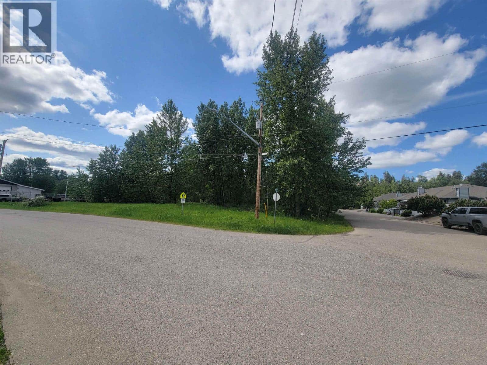 757 PRESTON ROAD - Photo 4 of 8, Prince George, British Columbia