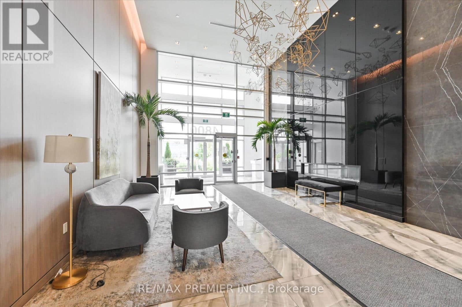 823 - 4800 HIGHWAY 7 - Photo 4 of 19, Vaughan (East Woodbridge), Ontario