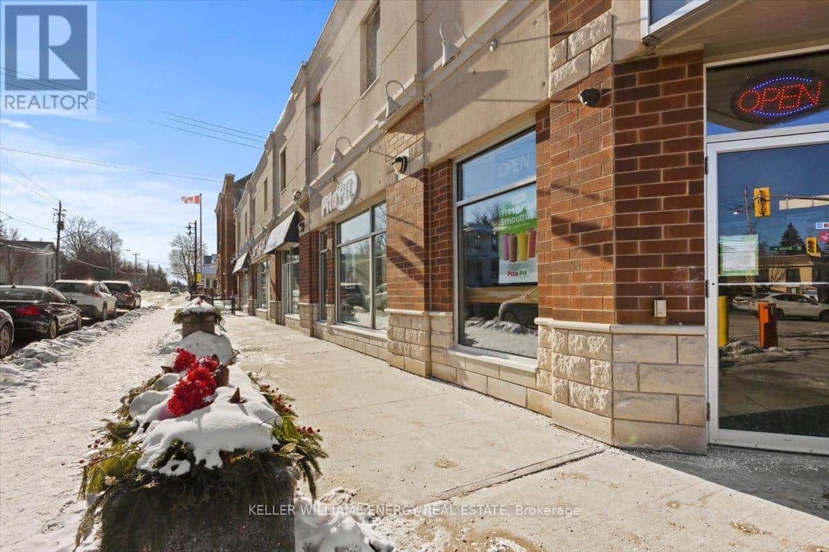 5B - 2 BROCK STREET W - Photo 2 of 16, Uxbridge, Ontario