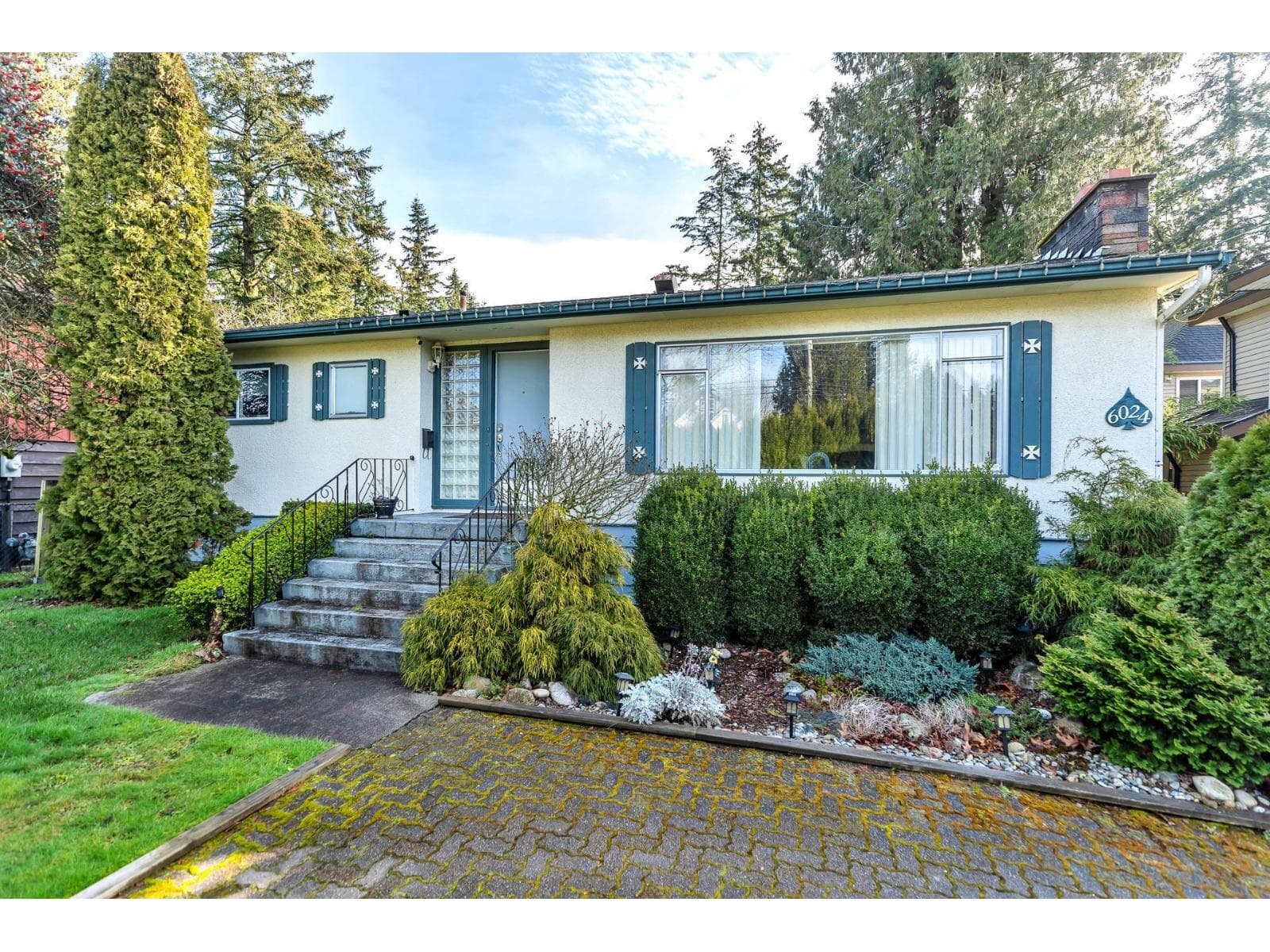 6024 128 STREET - Main photo, Surrey, British Columbia