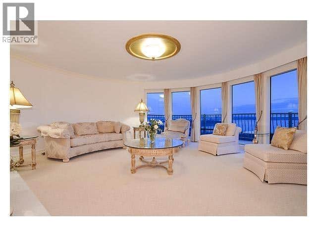 1359 WHITBY ROAD - Photo 4 of 21, West Vancouver, British Columbia