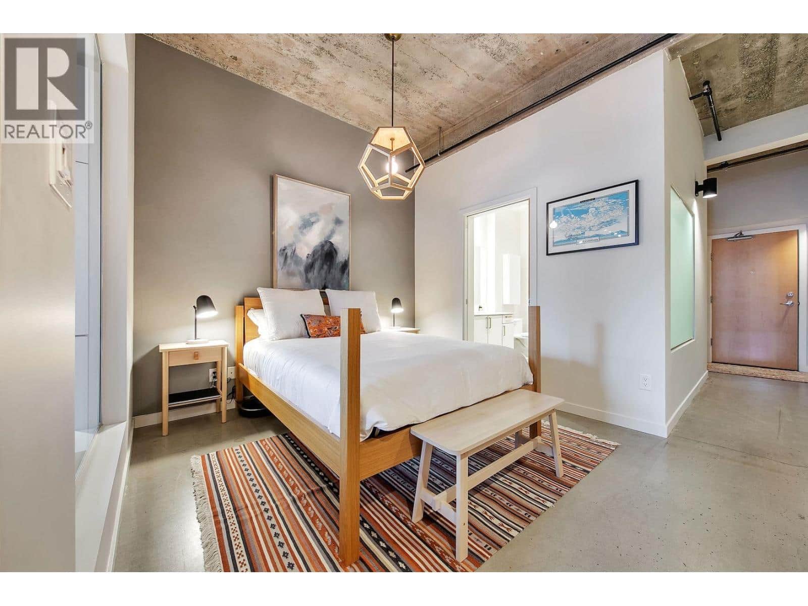 546 BEATTY STREET - Photo 4 of 9, Vancouver, British Columbia