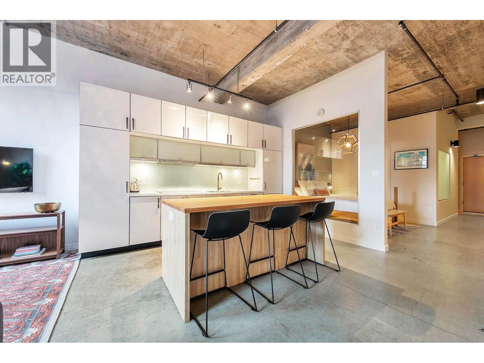 546 BEATTY STREET - Photo 5 of 9, Vancouver, British Columbia