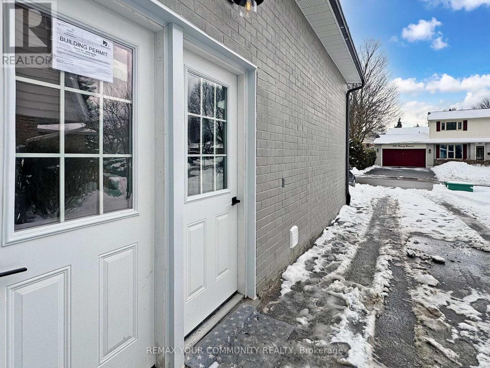 LOWER - 264 CURREY CRESCENT E - Main photo, Newmarket (Central Newmarket), Ontario