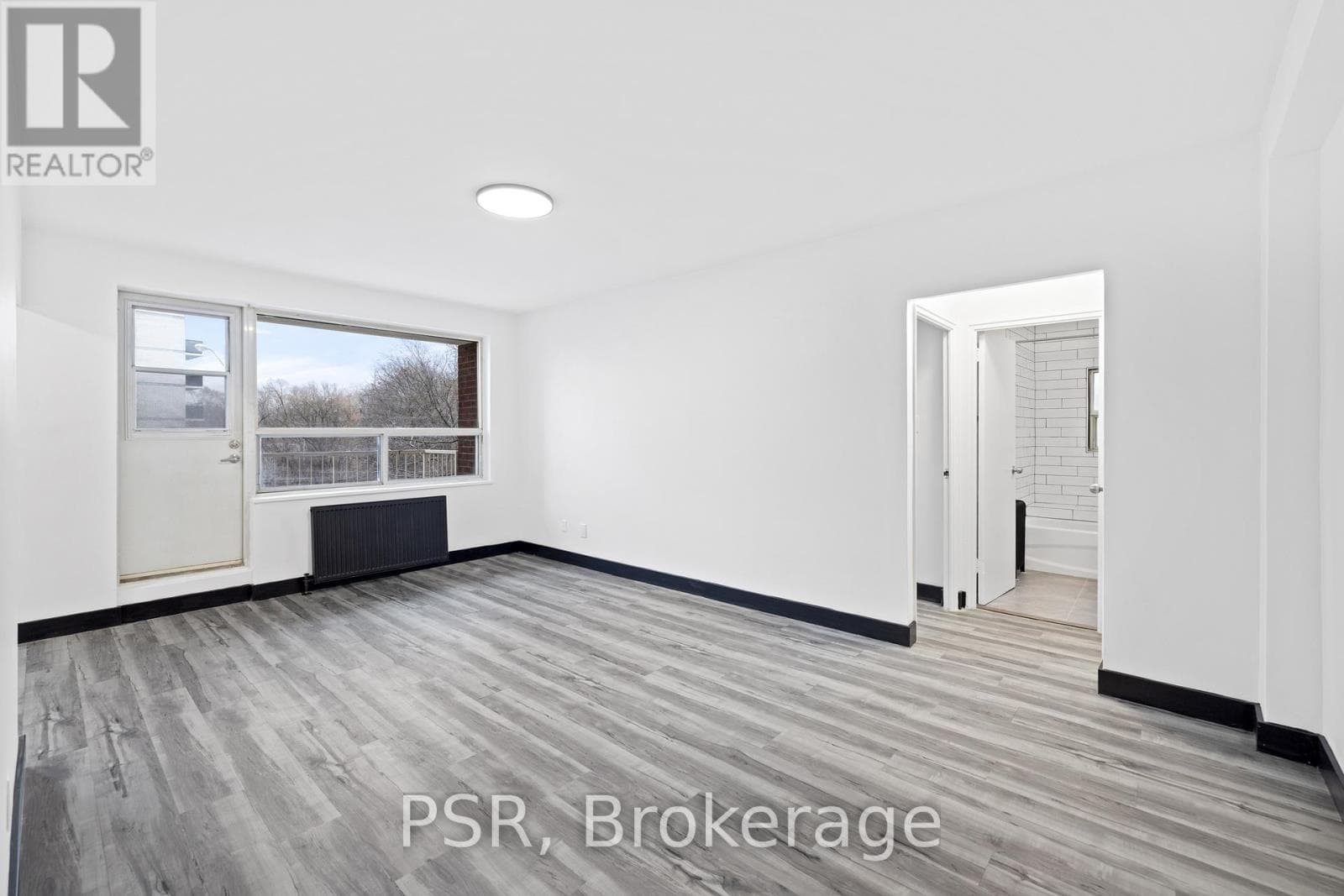 209 - 600 EGLINTON AVENUE W - Main photo, Toronto (Forest Hill North), Ontario