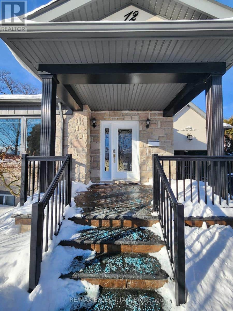 12 WICKFORD DRIVE - Photo 3 of 24, Toronto (Maple Leaf), Ontario