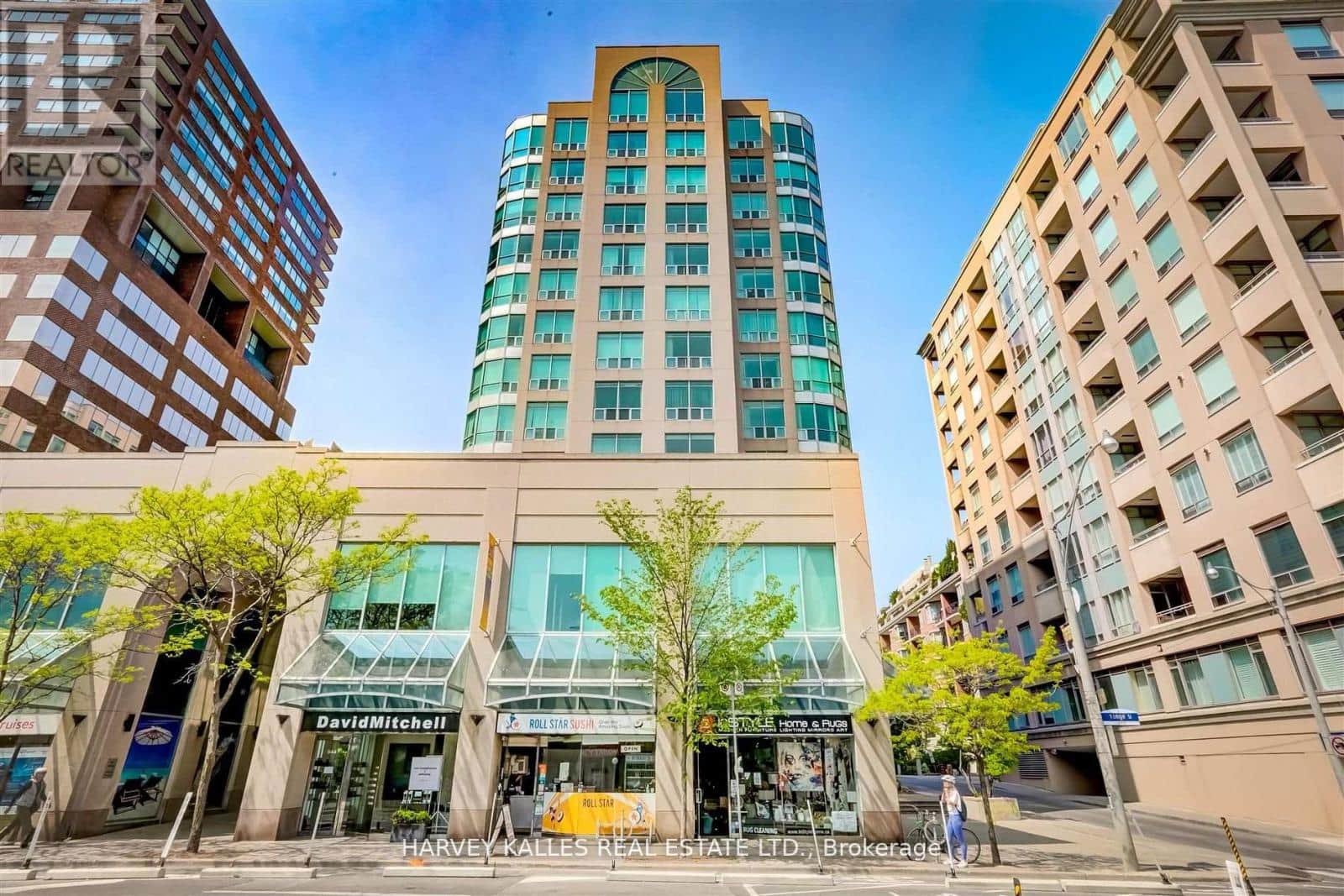 1018 - 942 YONGE STREET - Photo 2 of 30, Toronto (Annex), Ontario