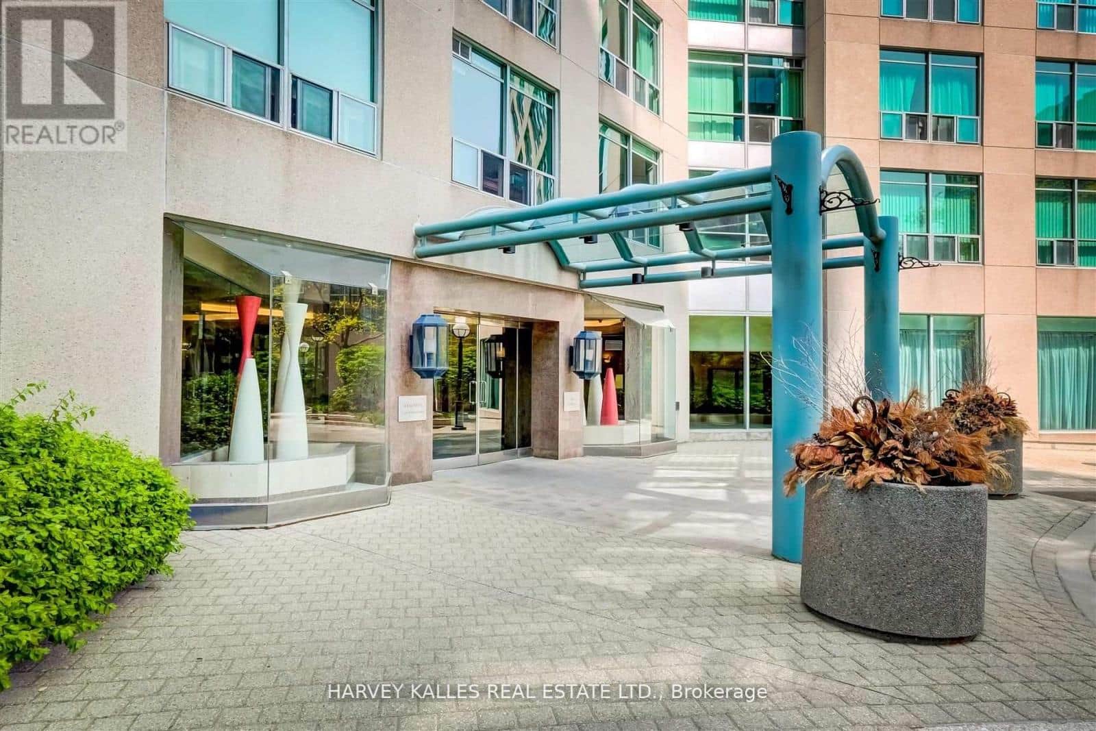 1018 - 942 YONGE STREET - Photo 4 of 30, Toronto (Annex), Ontario