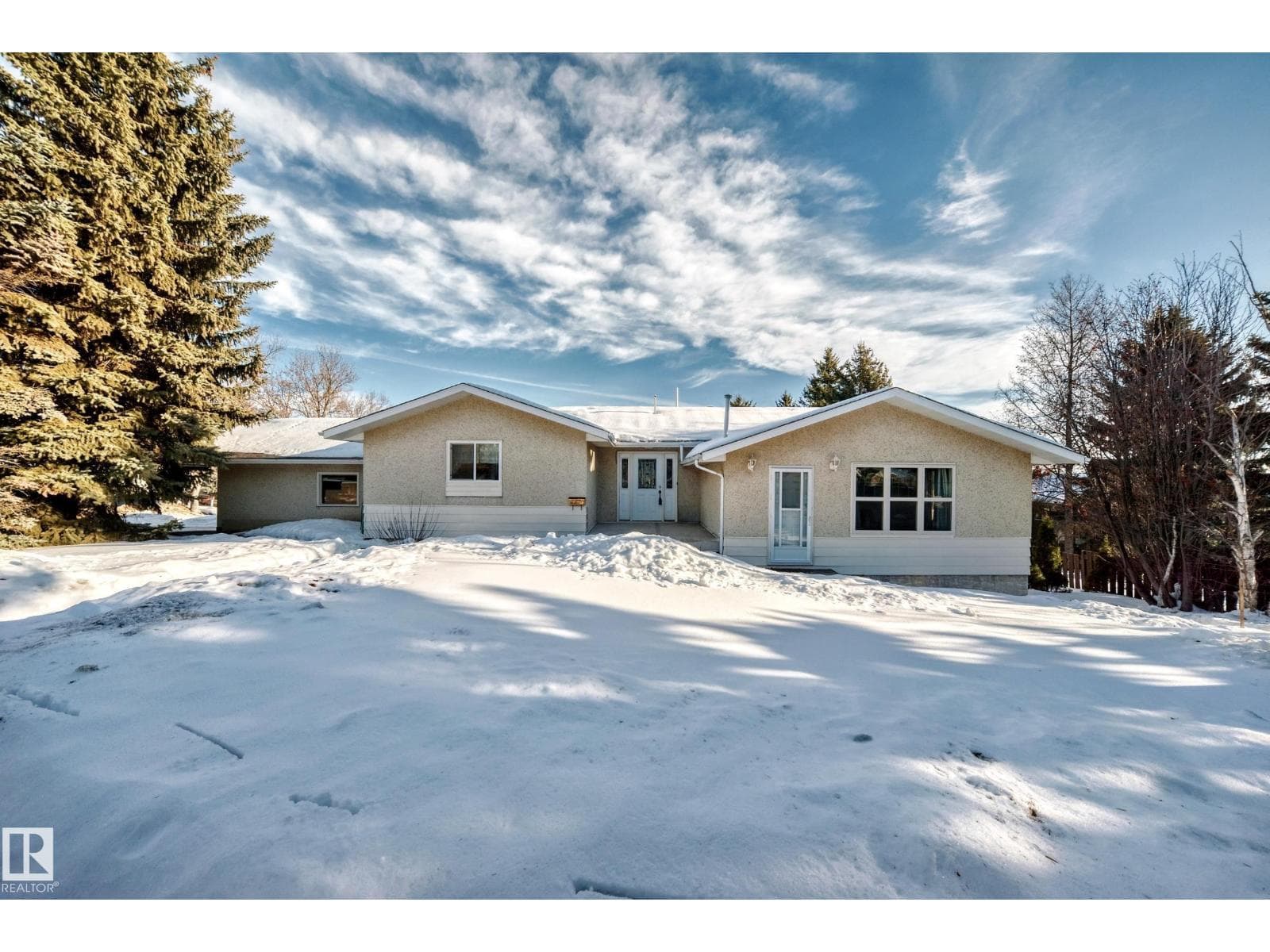 26 LOUISBOURG PL - Main photo, St. Albert, Alberta