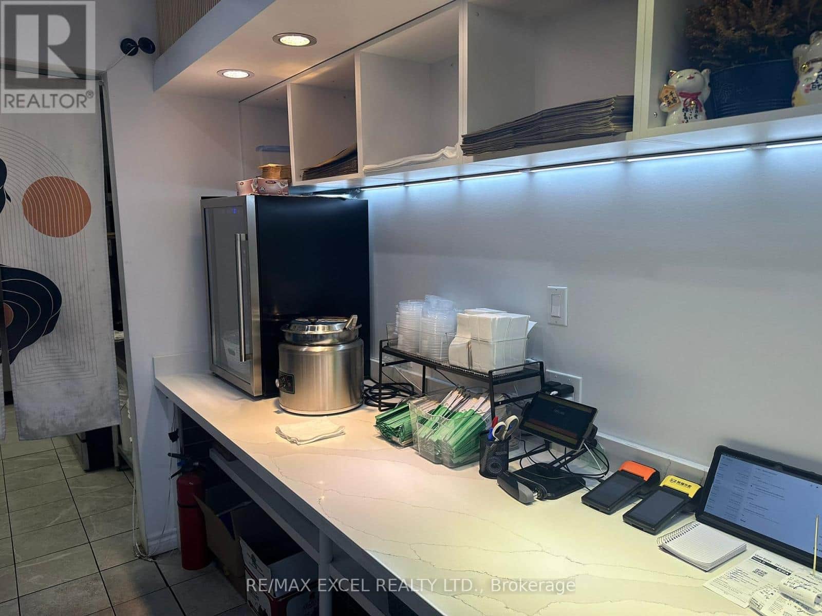 755B DUNDAS STREET W - Photo 3 of 10, Toronto (Trinity-Bellwoods), Ontario