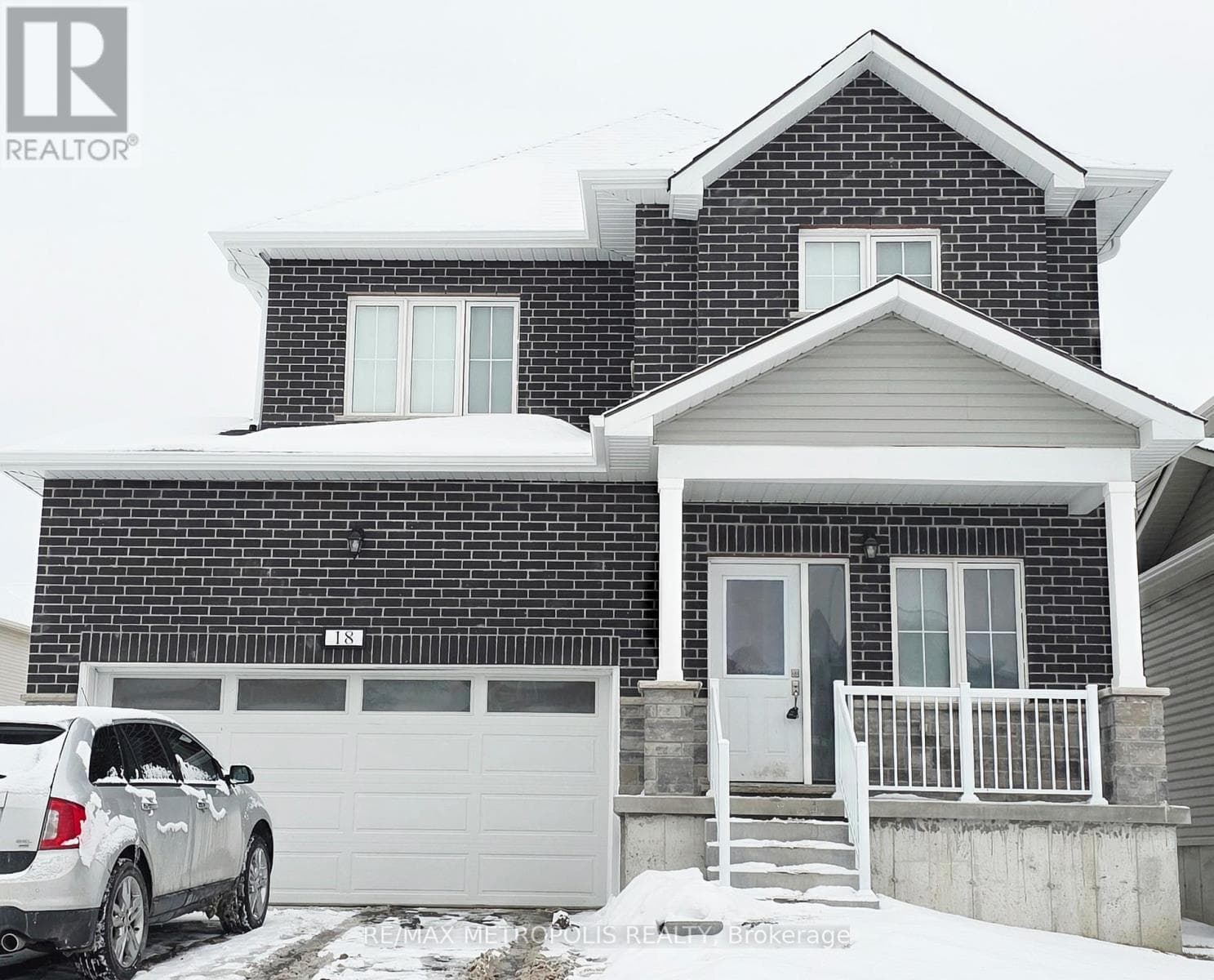 18 BRADDEN CRESCENT - Main photo, Belleville (Belleville Ward), Ontario