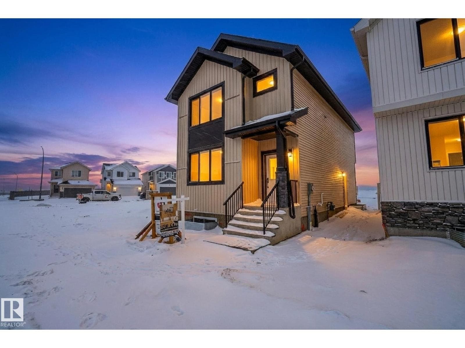 119 BRICKYARD DR - Main photo, Stony Plain, Alberta