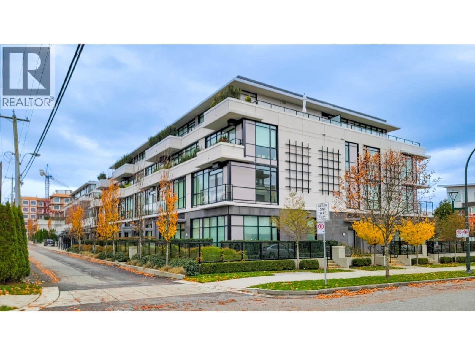 671 438 W KING EDWARD AVENUE - Photo 3 of 33, Vancouver, British Columbia