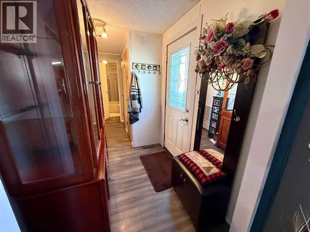 217 Homestead Close SE - Photo 4 of 30, High River, Alberta