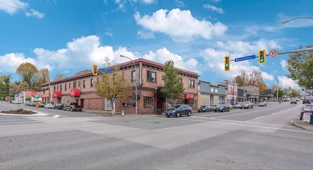 101 33790 ESSENDENE AVENUE - Main photo, Abbotsford, British Columbia