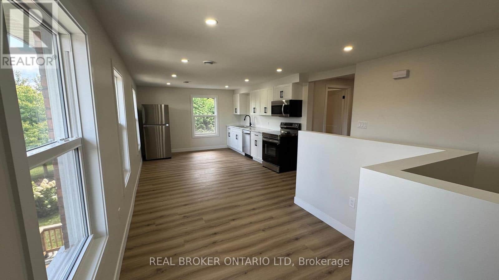 115 - B BIDWELL STREET - Photo 4 of 14, Tillsonburg, Ontario