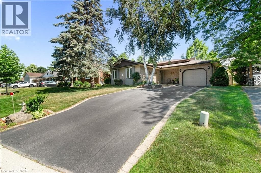 18 DIXON Drive - Main photo, Port Dover, Ontario