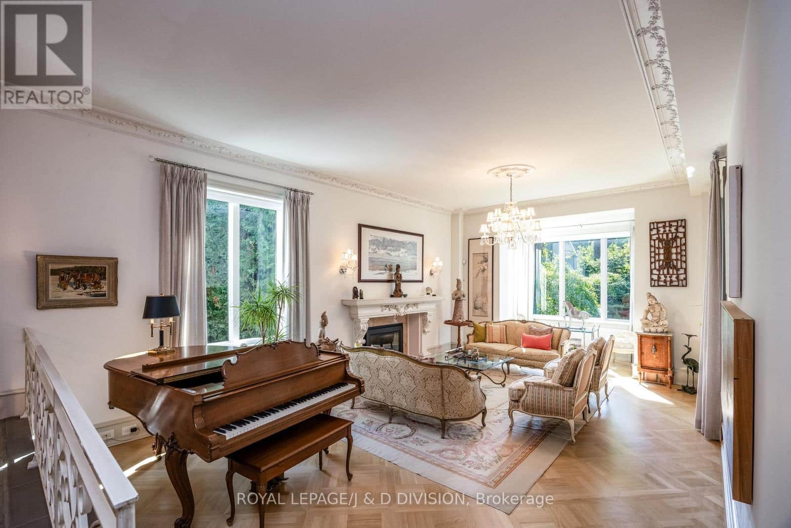 12 FOREST GLEN CRESCENT - Photo 4 of 36, Toronto (Bridle Path-Sunnybrook-York Mills), Ontario