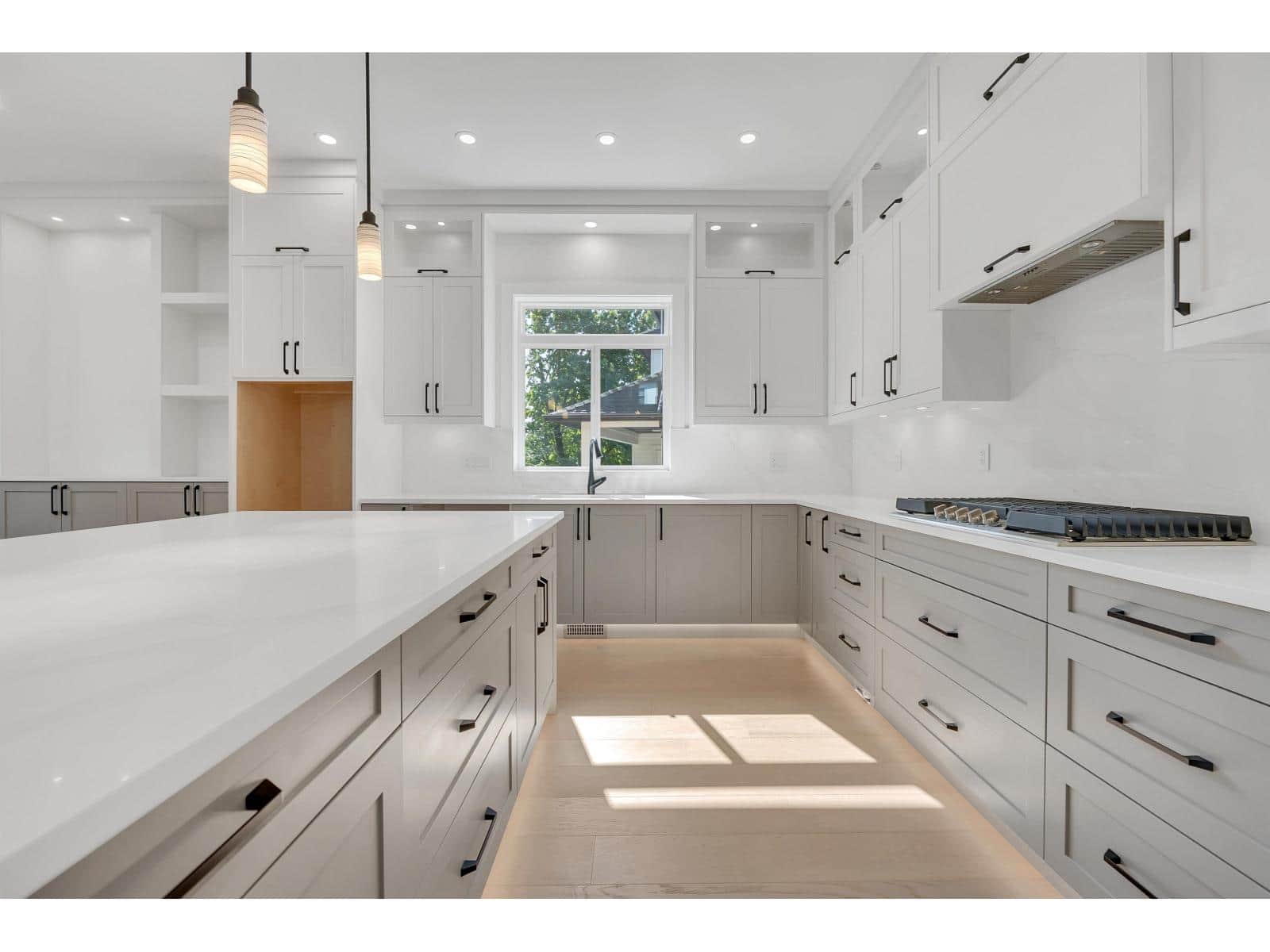 2378 MERLOT BOULEVARD - Photo 5 of 36, Abbotsford, British Columbia