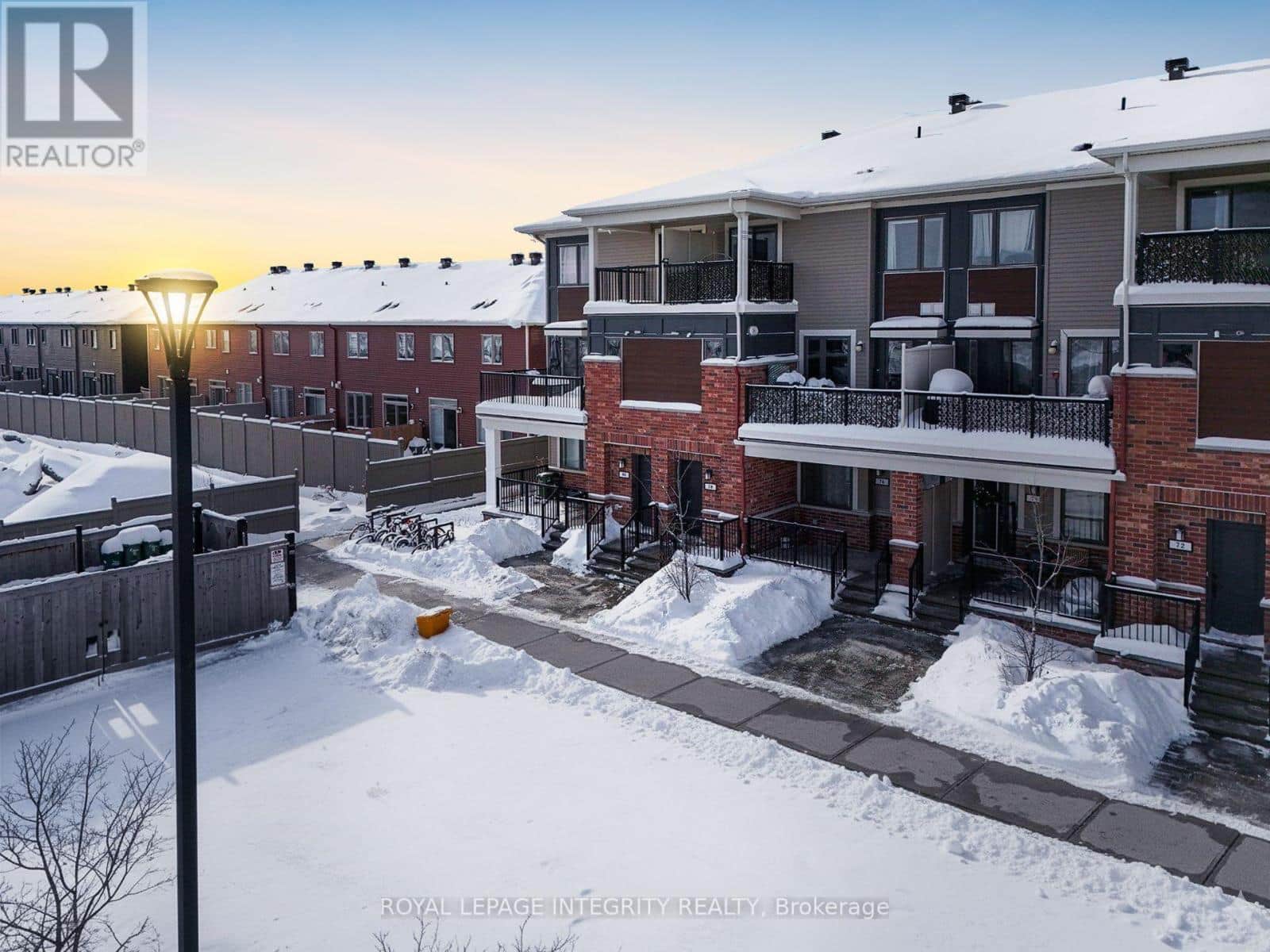 78 LYRID PRIVATE - Photo 2 of 45, Ottawa, Ontario