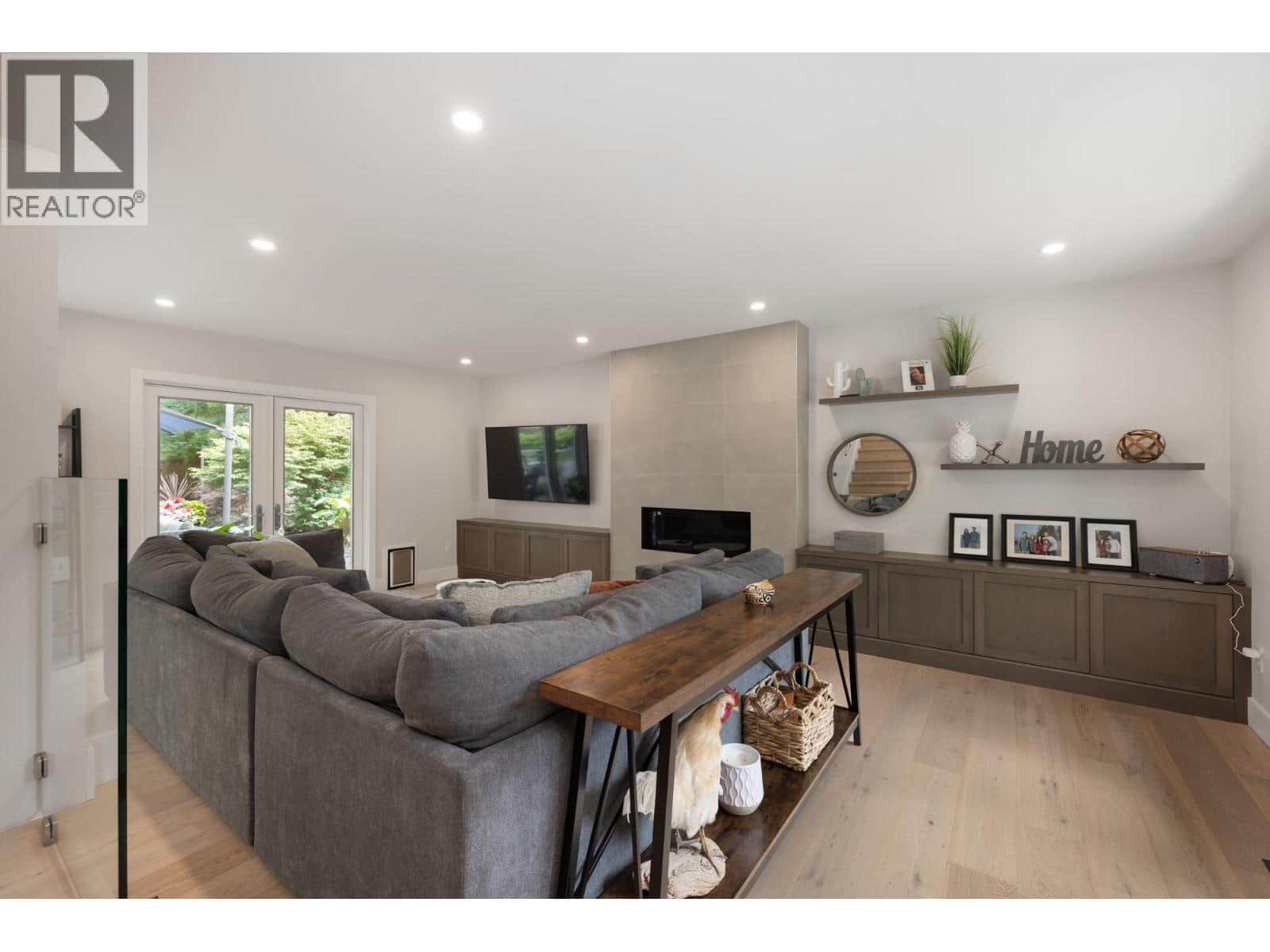 2678 AILSA CRESCENT - Photo 5 of 40, North Vancouver, British Columbia