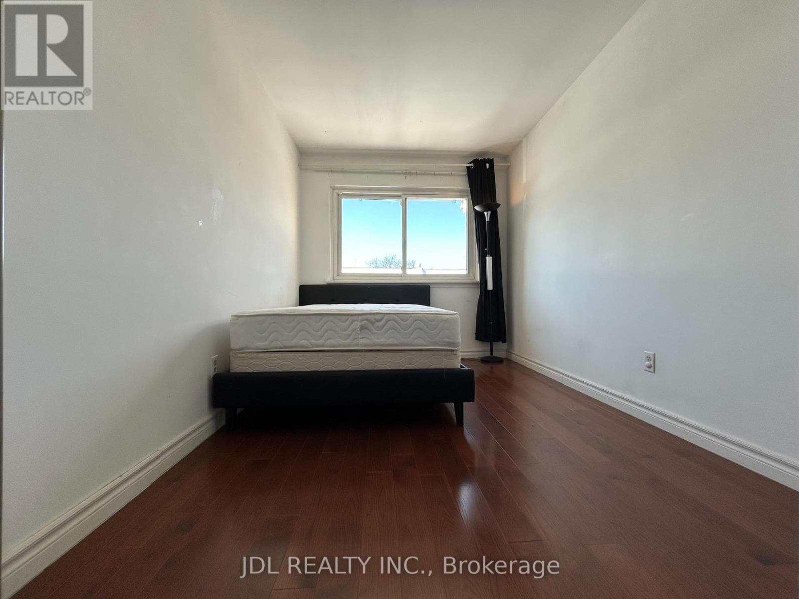 #17 - 2451 BRIDLETOWNE CIRCLE - Main photo, Toronto (L'Amoreaux), Ontario