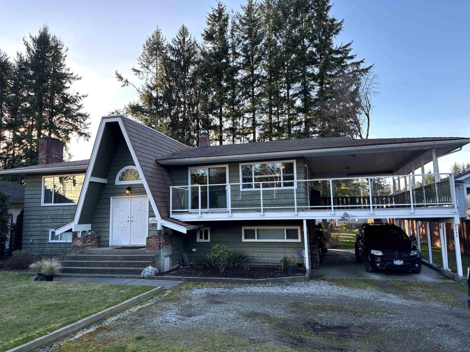 4545 208 STREET - Photo 3 of 34, Langley, British Columbia