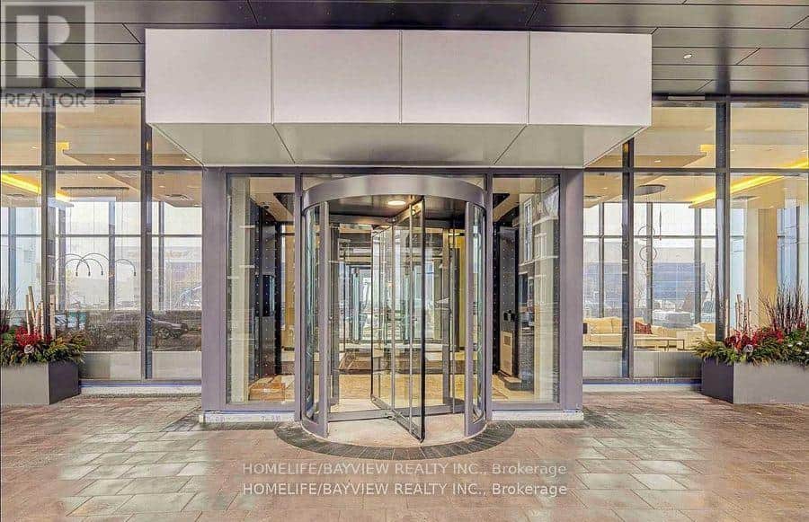 512 - 38 HONEYCRISP CRESCENT N - Photo 3 of 24, Vaughan (Vaughan Corporate Centre), Ontario