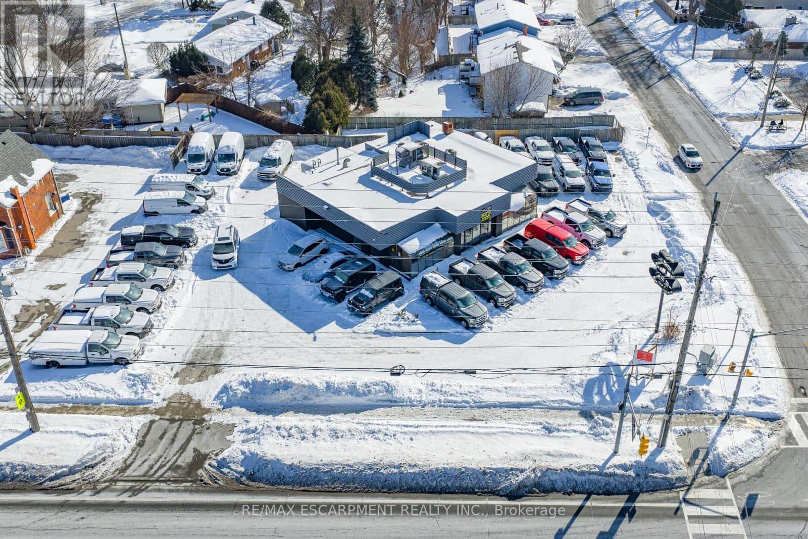 434 PLAINS ROAD E - Photo 3 of 21, Burlington (LaSalle), Ontario