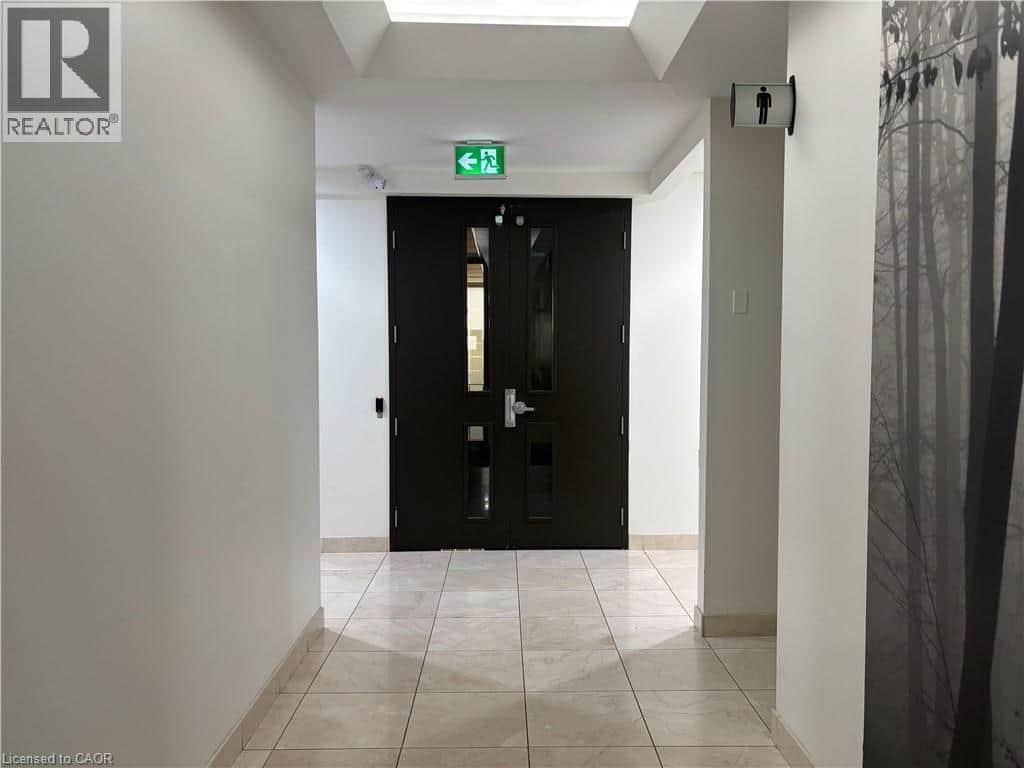 3060 MAINWAY Unit# 201 - Photo 3 of 7, Burlington, Ontario