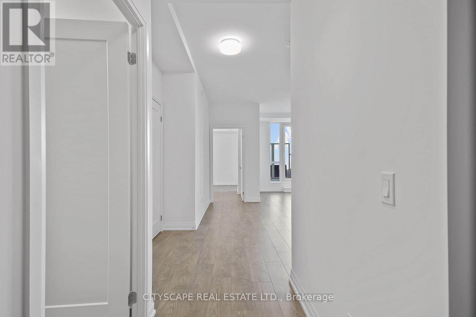 617 - 286 MAIN STREET - Photo 3 of 31, Toronto (East End-Danforth), Ontario