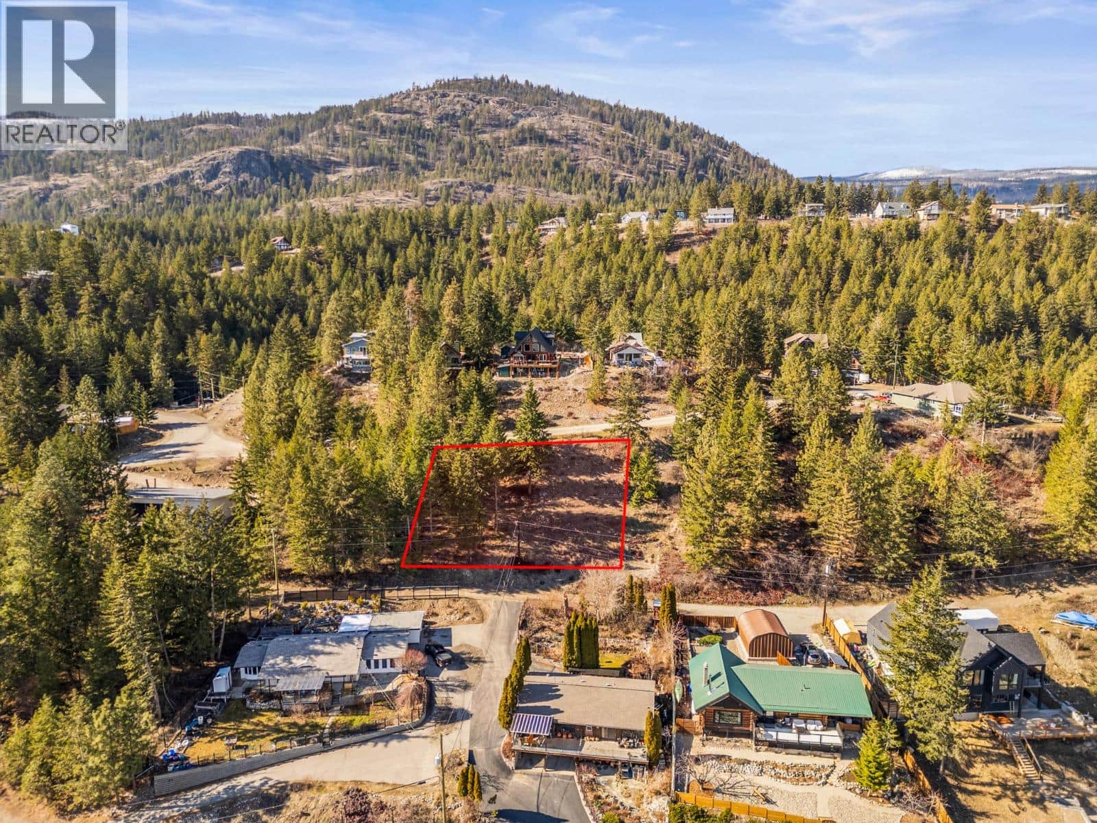 10551 Columbia Way - Photo 3 of 20, Vernon, British Columbia