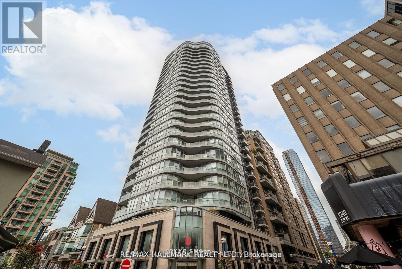 2001 - 88 CUMBERLAND STREET - Main photo, Toronto (Annex), Ontario