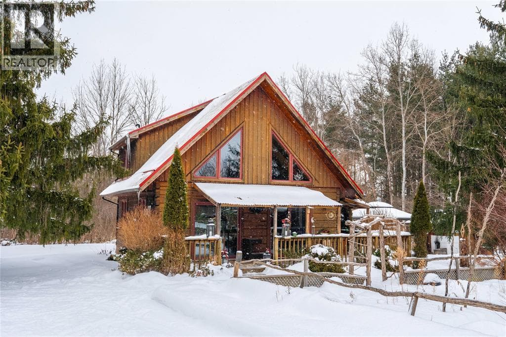 2302 MCCALLUM LINE - Main photo, Sombra, Ontario