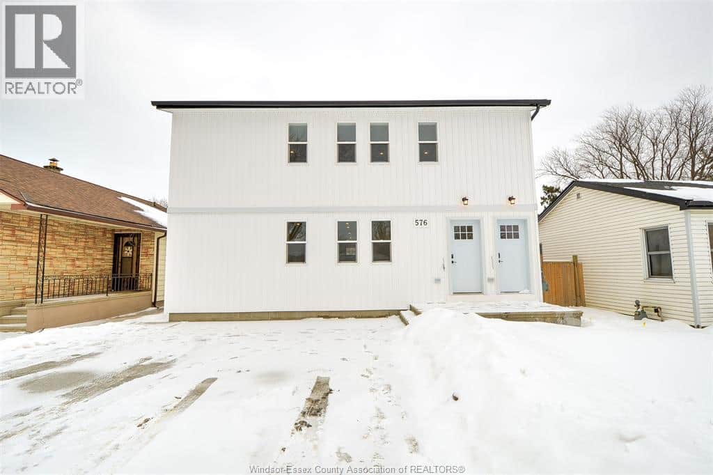 576 ELINOR - Photo 3 of 45, Windsor, Ontario