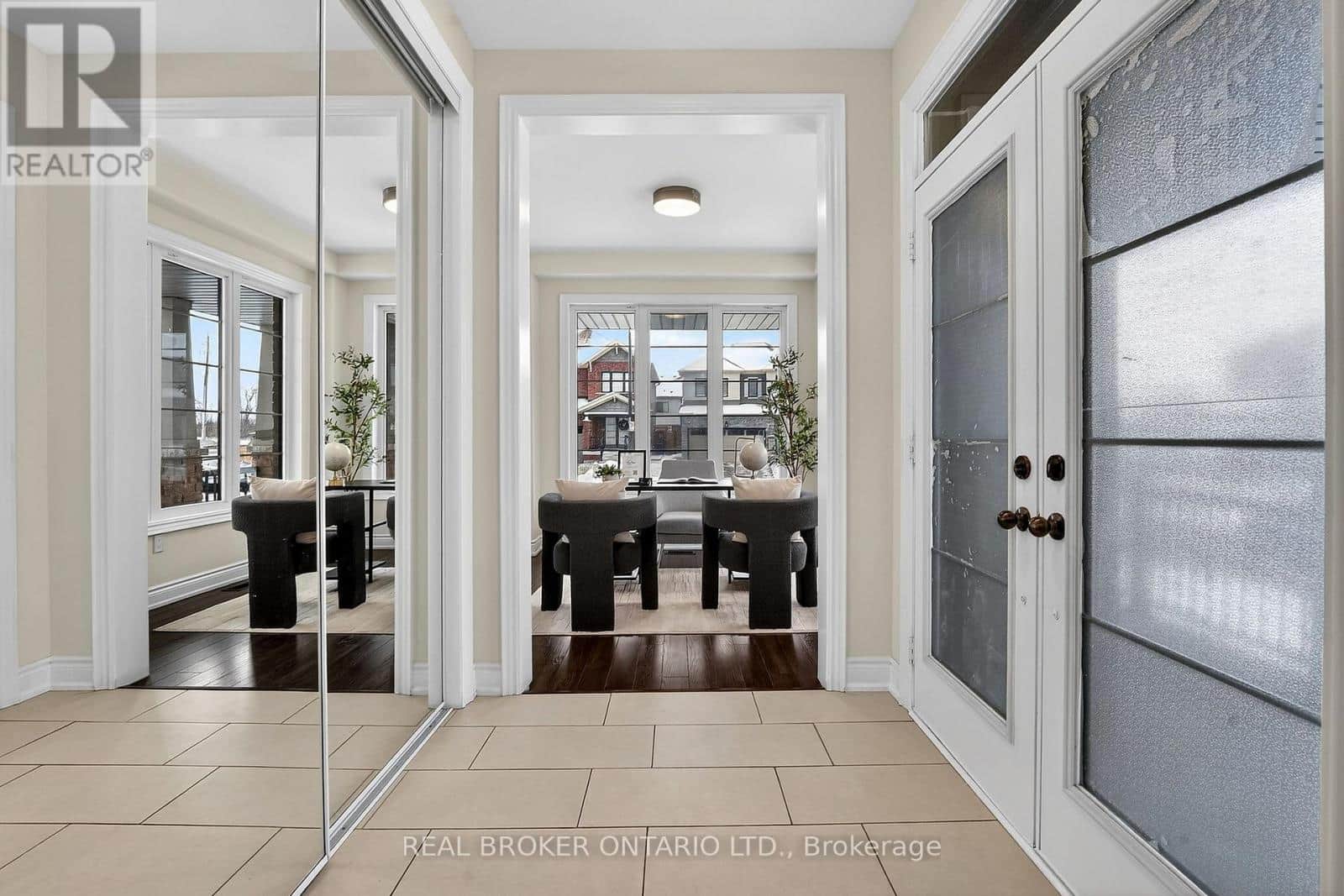 47 PAGEBROOK CRESCENT - Photo 5 of 41, Hamilton (Stoney Creek Mountain), Ontario